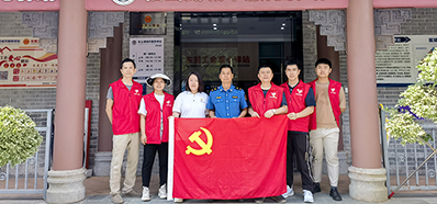 壹定发党支部丨“爱在一起，，，，，，卫爱而行”慰问环卫工人活动